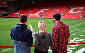 真拉胯！3连败+狂丢382分，湖人被打爆，东皇合砍56分也无济于事